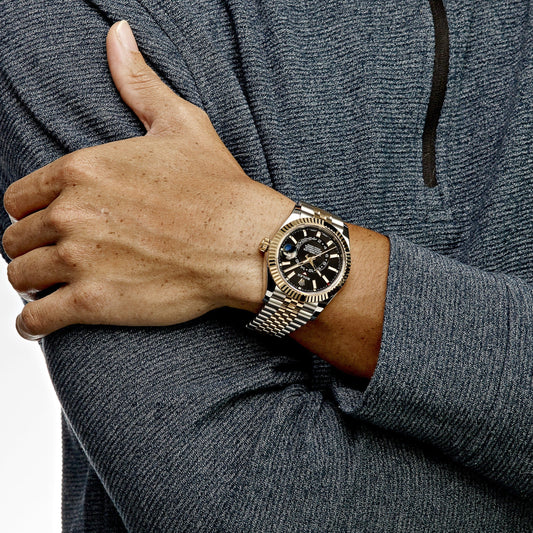 2025 Watch Sky-Dweller 326933 Stainless Steel Yellow Gold Jubilee Black Dial