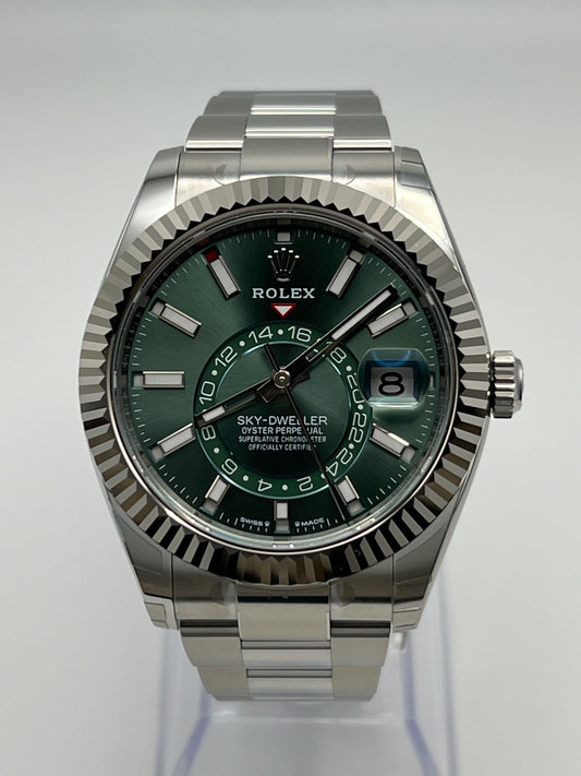 2025 Watch Sky-Dweller 336934 Stainless Steel Green Dial (2024)