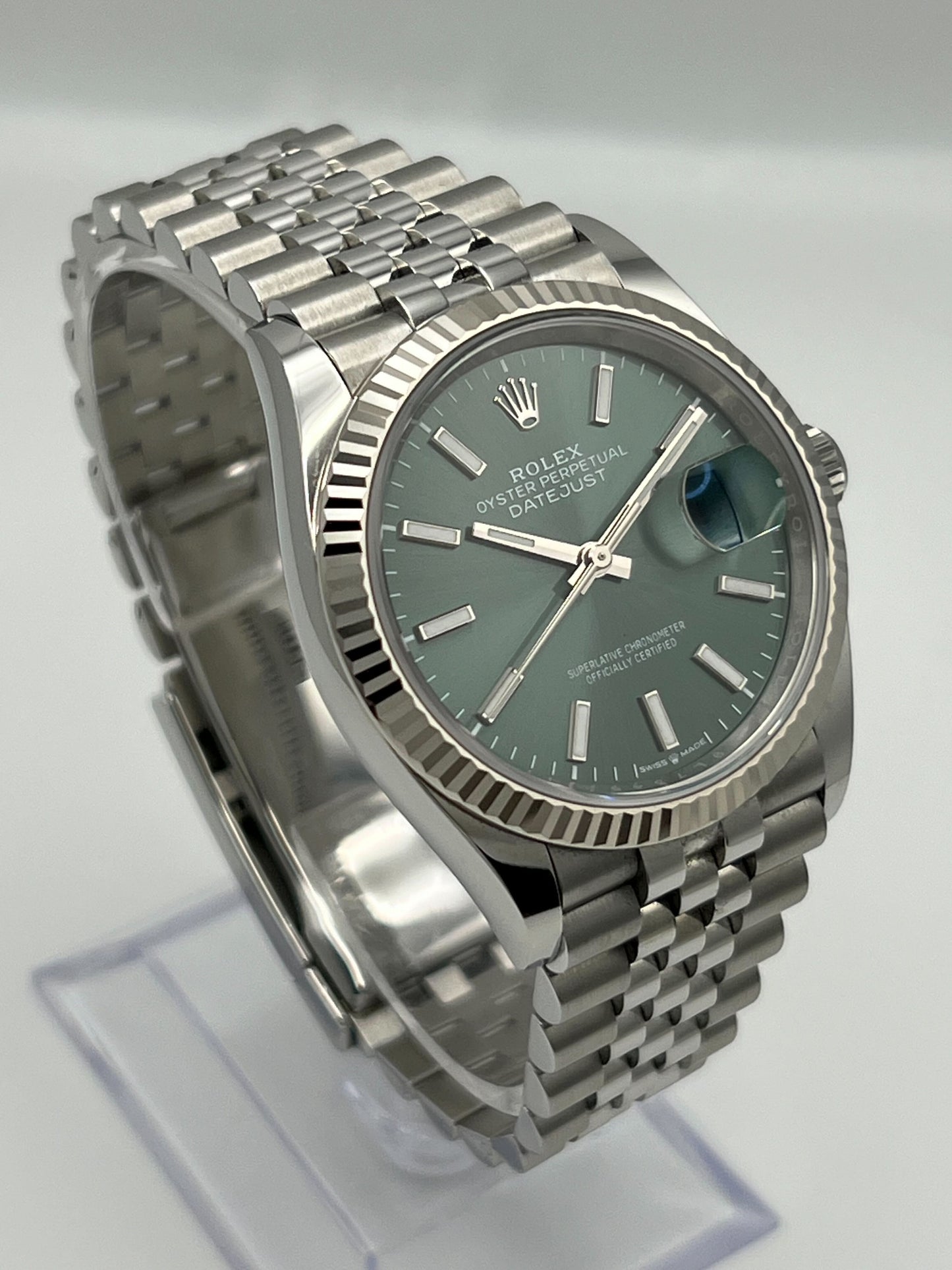 2025 Watch Datejust 126234 White Gold Stainless Steel Mint Green Dial Oyster (2024)