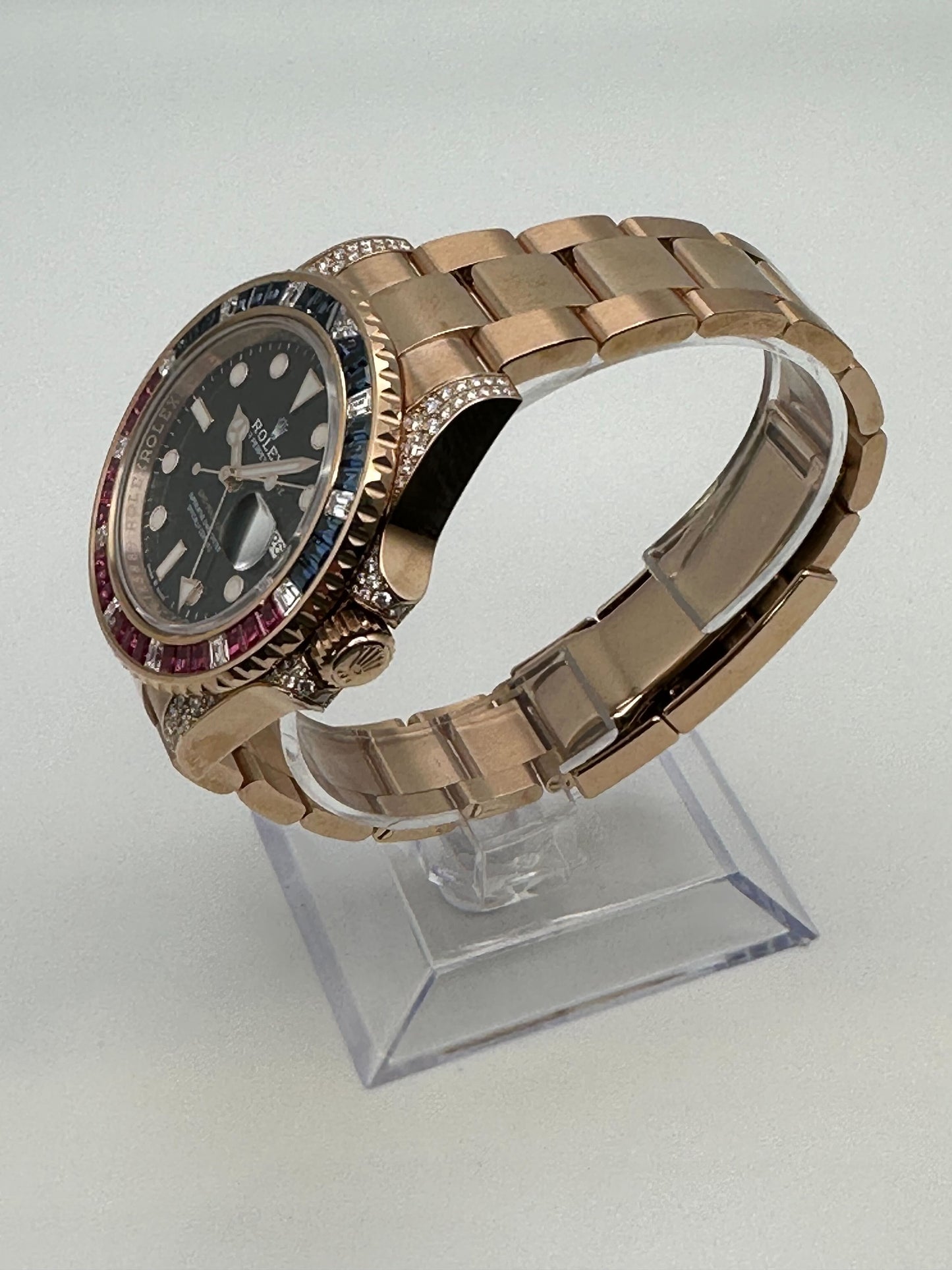 2025 Watch GMT-Master II 1267555SARU 'SARU' Rose Gold Black Dial Diamond Bezel