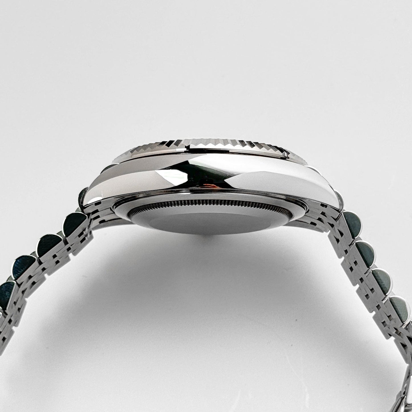 2025 Watch Sky-Dweller 326934 Stainless Steel Blue Dial Jubilee (2021)